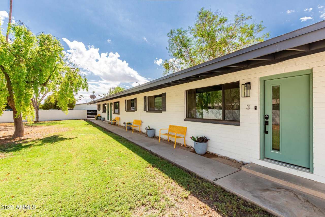 6628 E AVALON Drive unit: 1