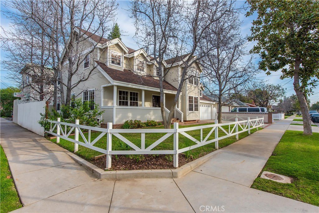 289 N Cleveland Street