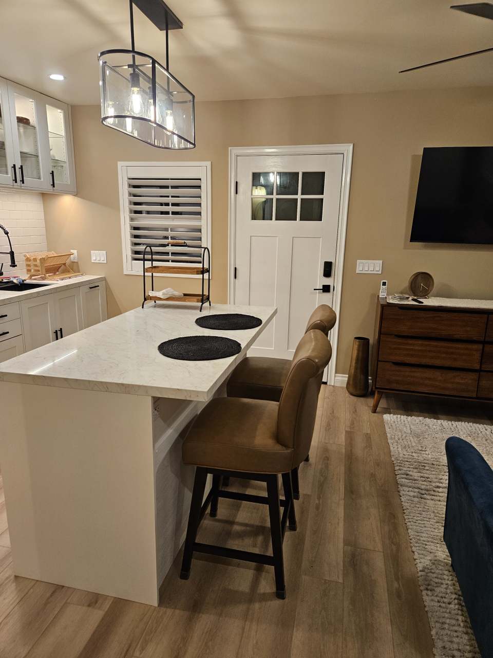 455 North Encinitas Avenue