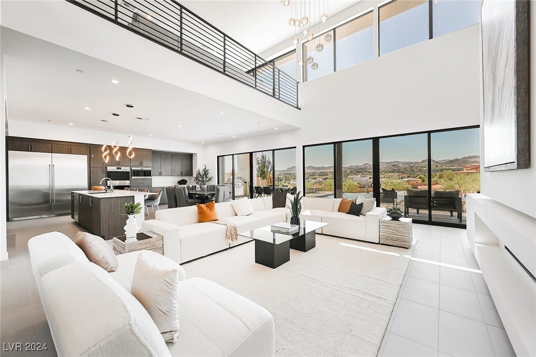 29 Canyon Bay Drive