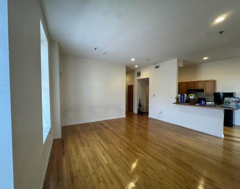 176 West Springfield St.