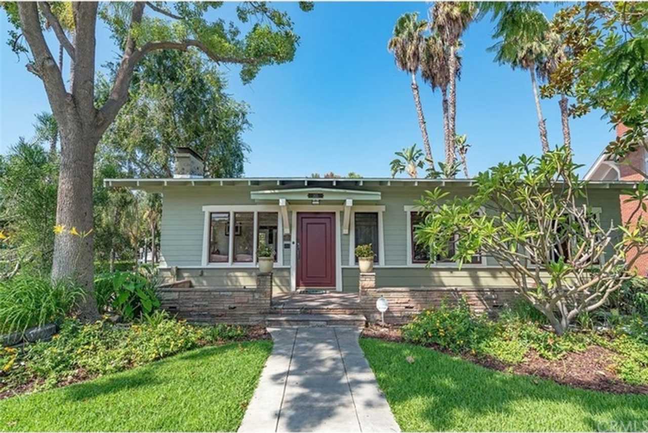 BEAUTIFUL, HISTORIC HOME IN THE HEART OF DOWNTOWN ANAHEIM