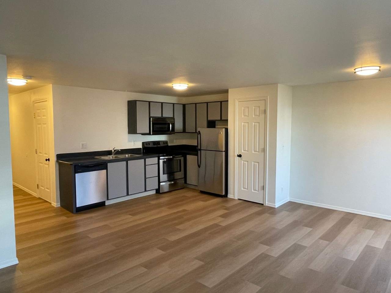 The Elizabeth Townhomes - Prineville