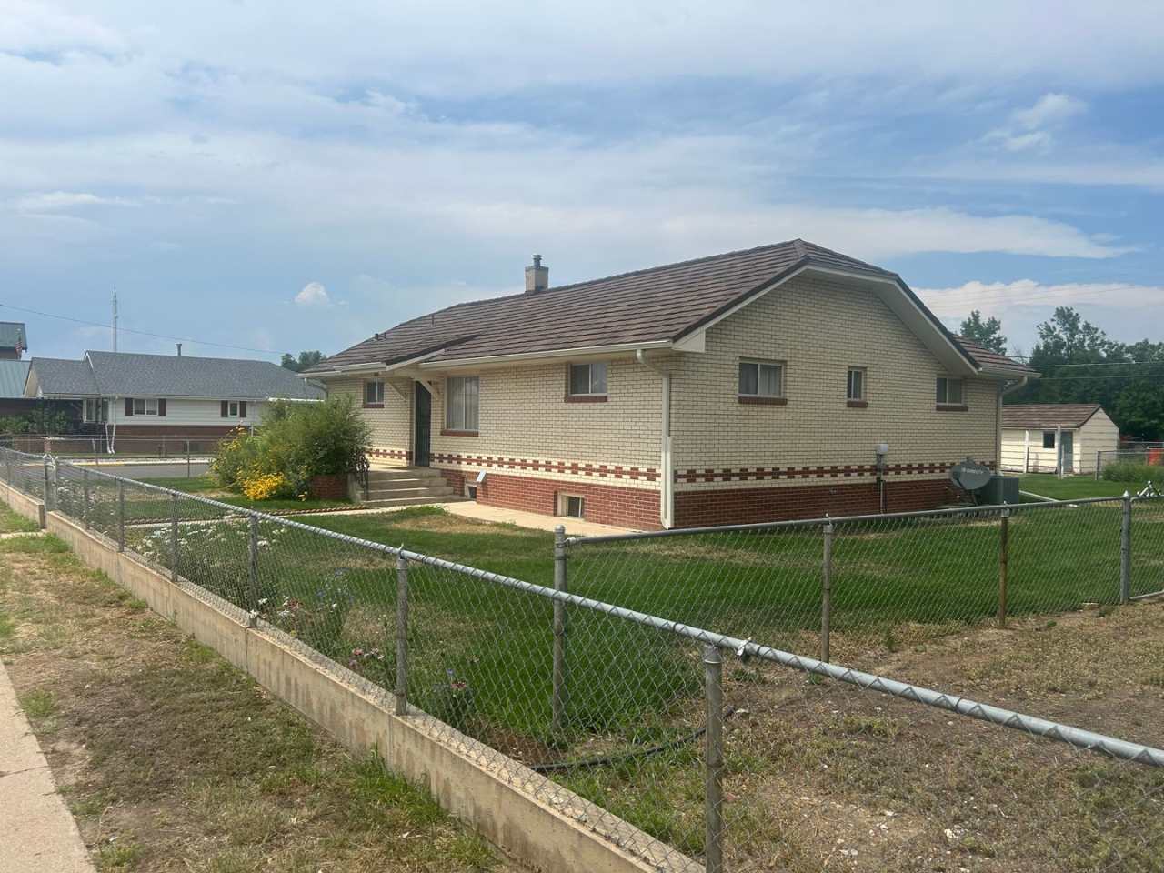 3 Bedroom Home in Frederick - Available Now!