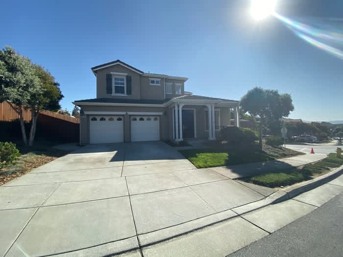 4725 Sea Ridge Court