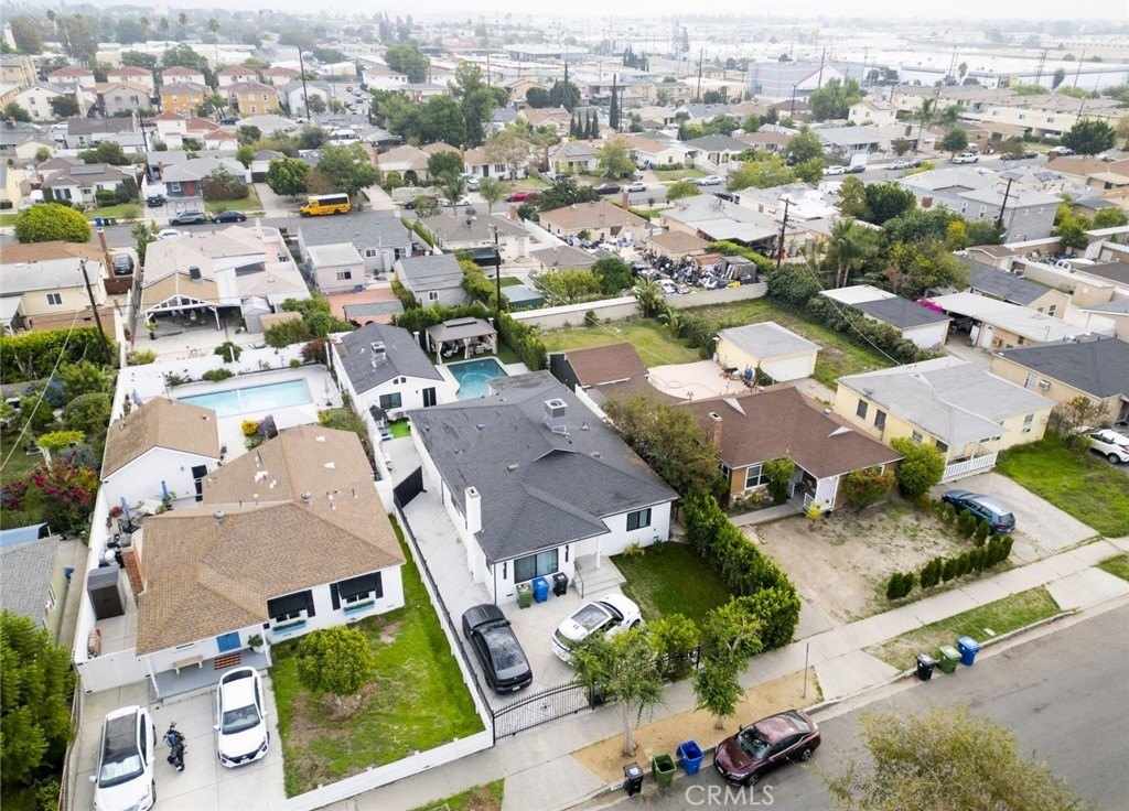 7306 Farmdale Avenue