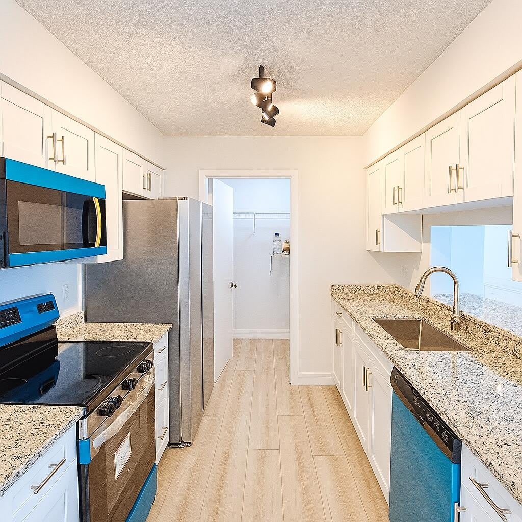 4055 NW Cinnamon Tree Circle