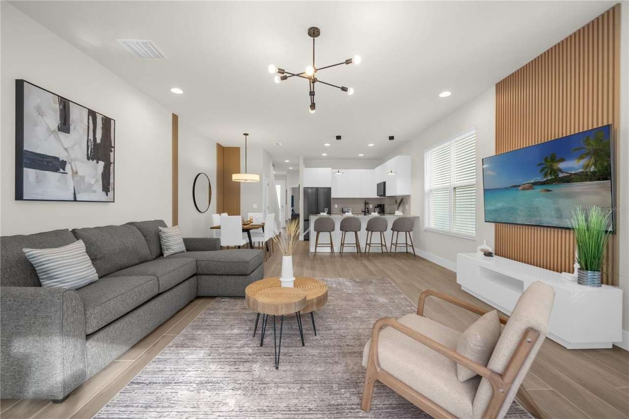 1415 SERENDIPITY LANE