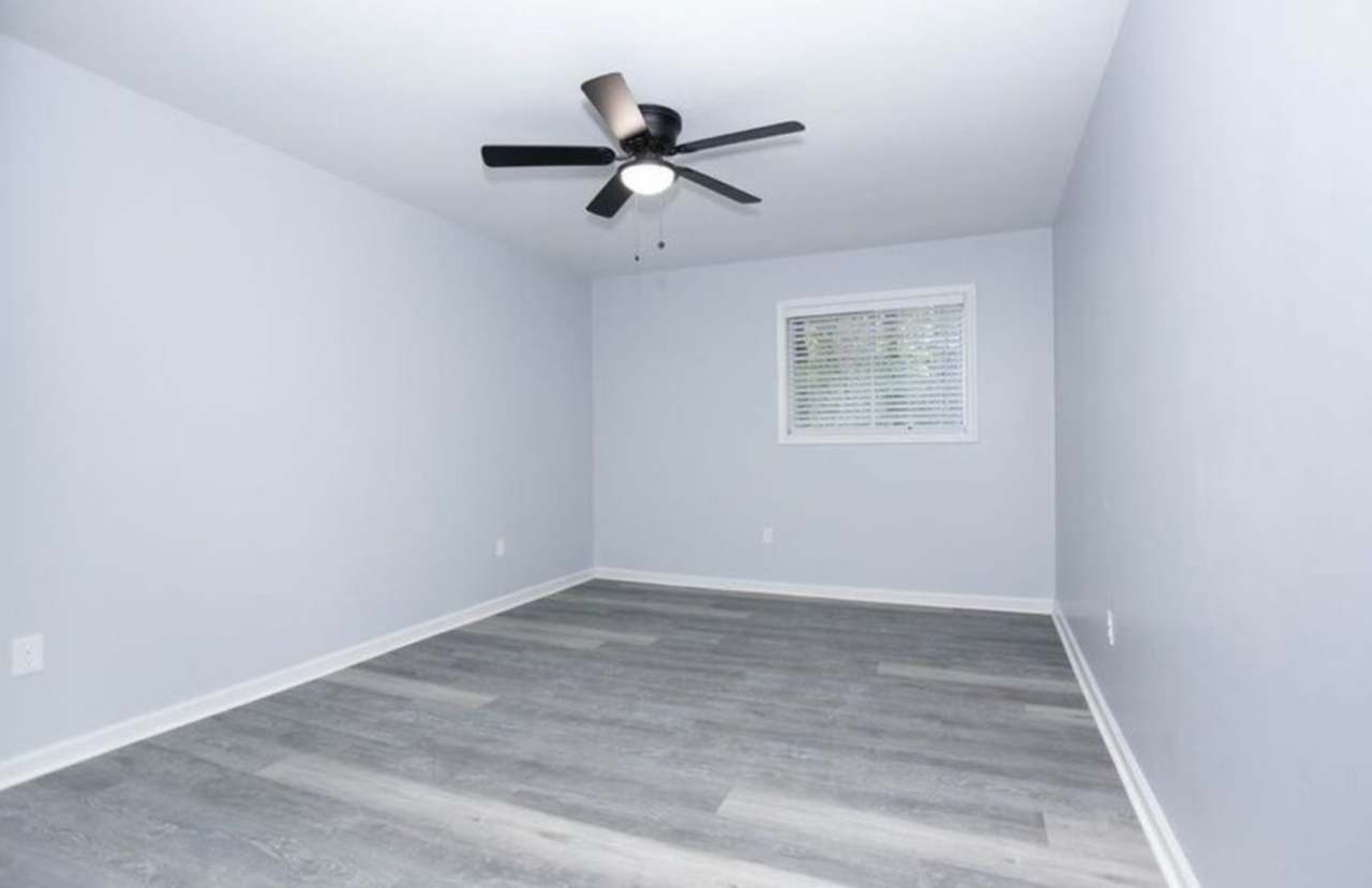 Miller Chateau Apartments