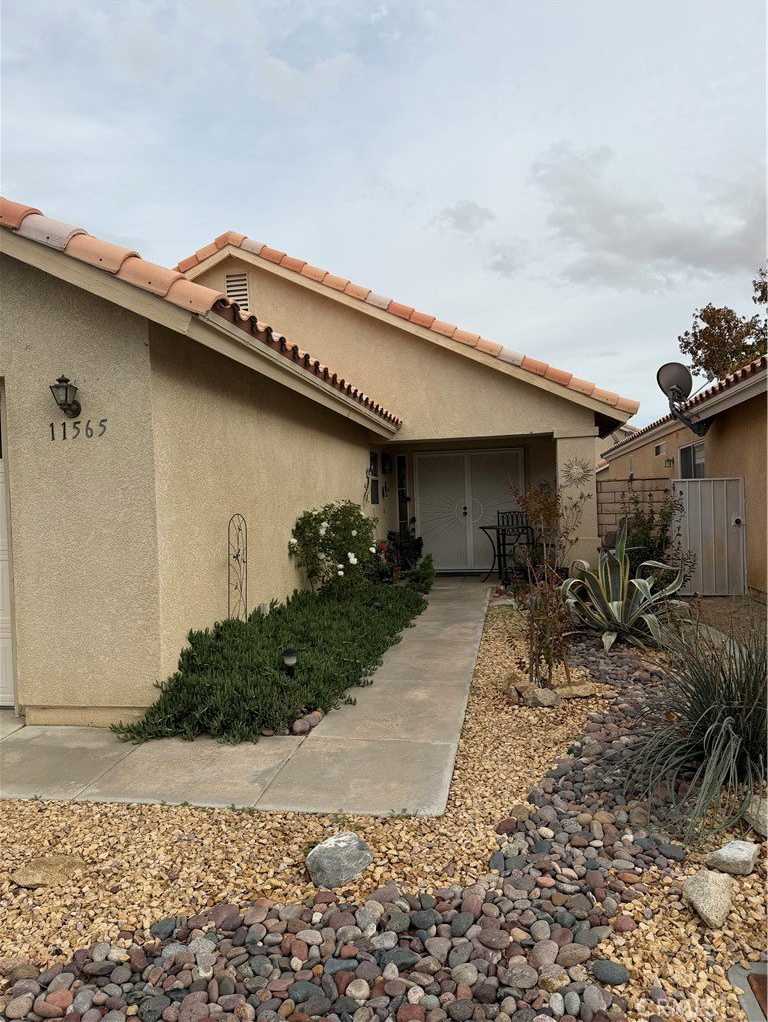 11565 Mountain Meadows Drive