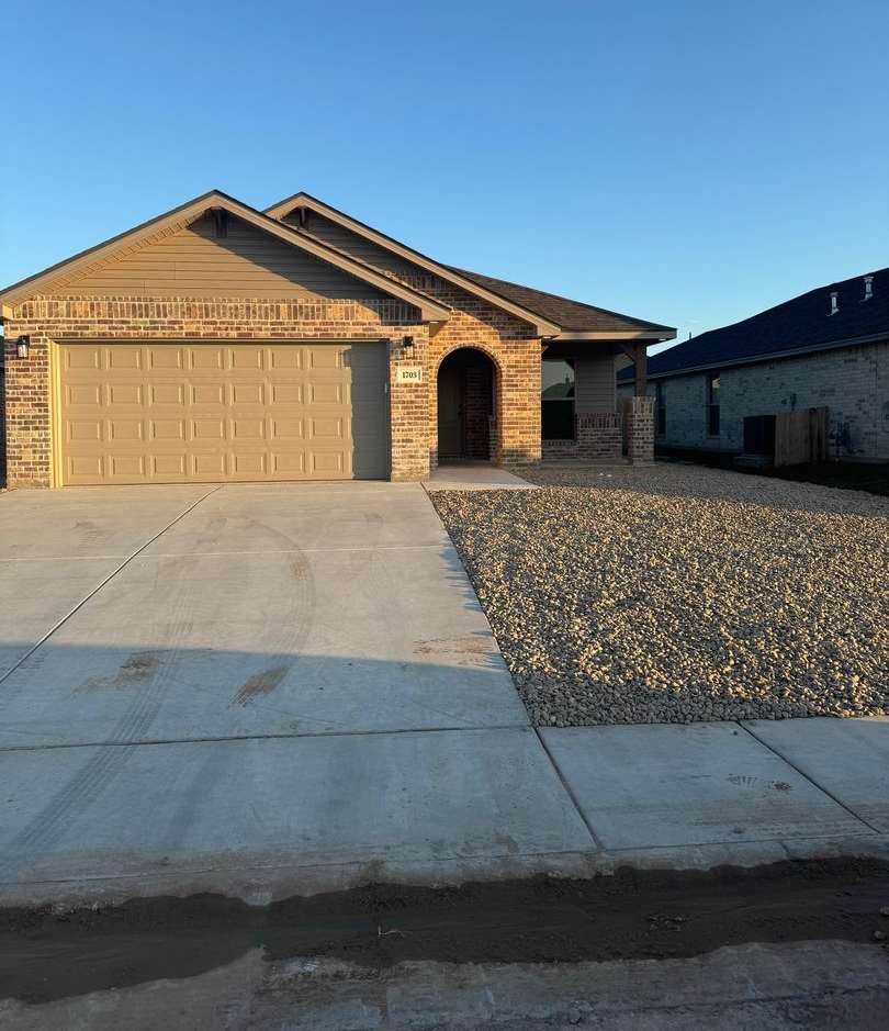 Brand new construction 3/2/2 CISD
