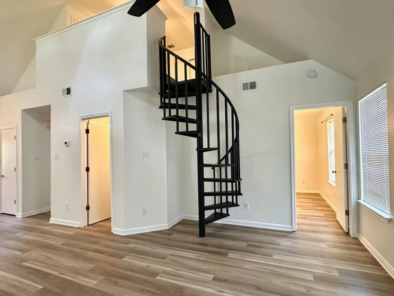 2908 Whisper Oaks Lane, Unit C