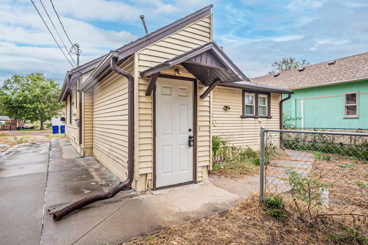 Please View 3D Virtual Walk-Through Before Scheduling a Showing