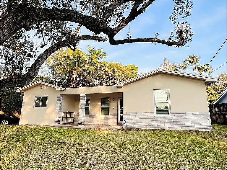 4540 Southwest 26th Terrace