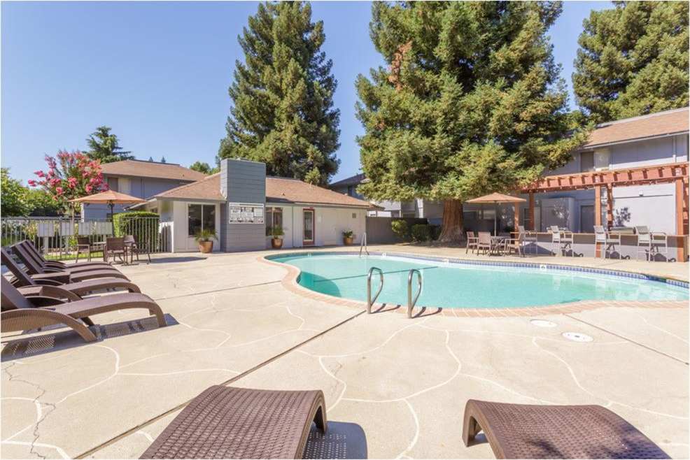 Riverglen by the River