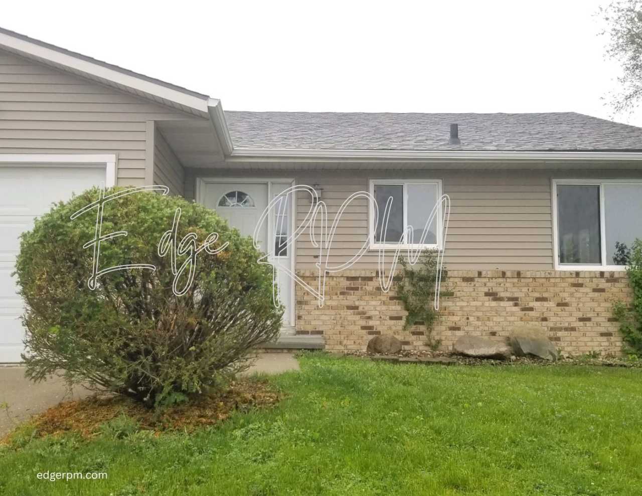 Now leasing for May 2026! Four Bed/One Bath