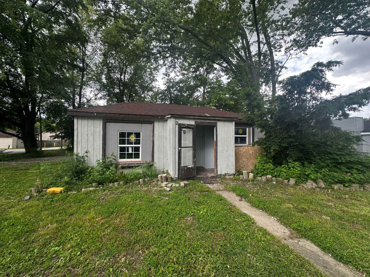 2829 South 9th 1/2 Street