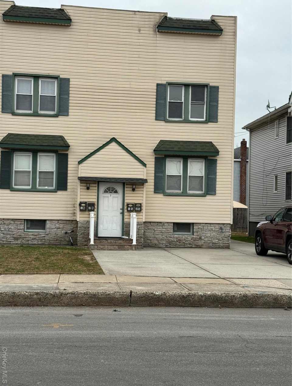 7 Cammerer Avenue unit: 2