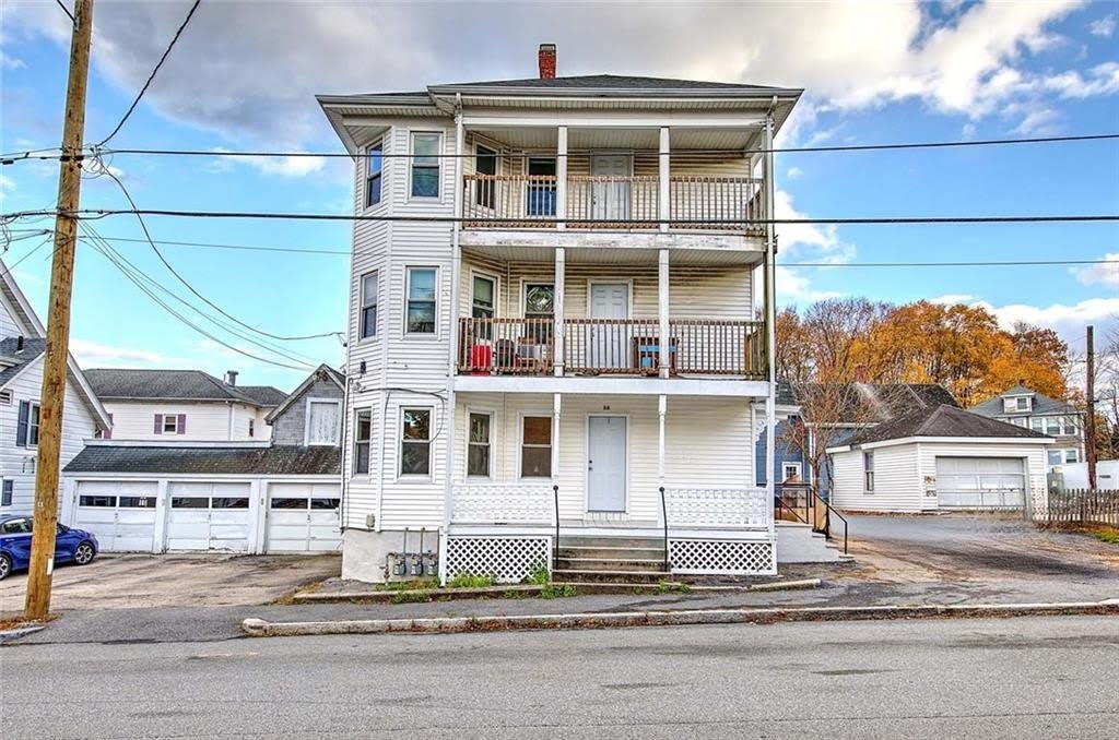 68 Division Street unit: 3