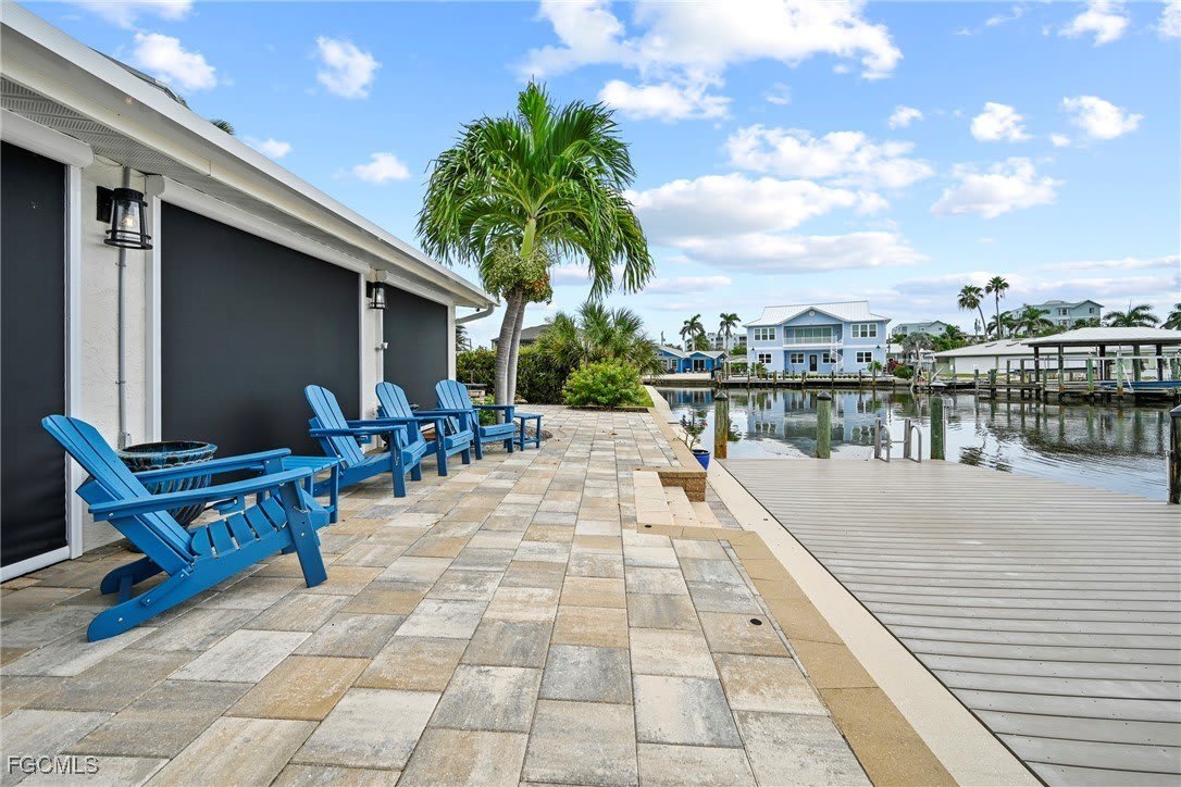 10 Clearview Boulevard