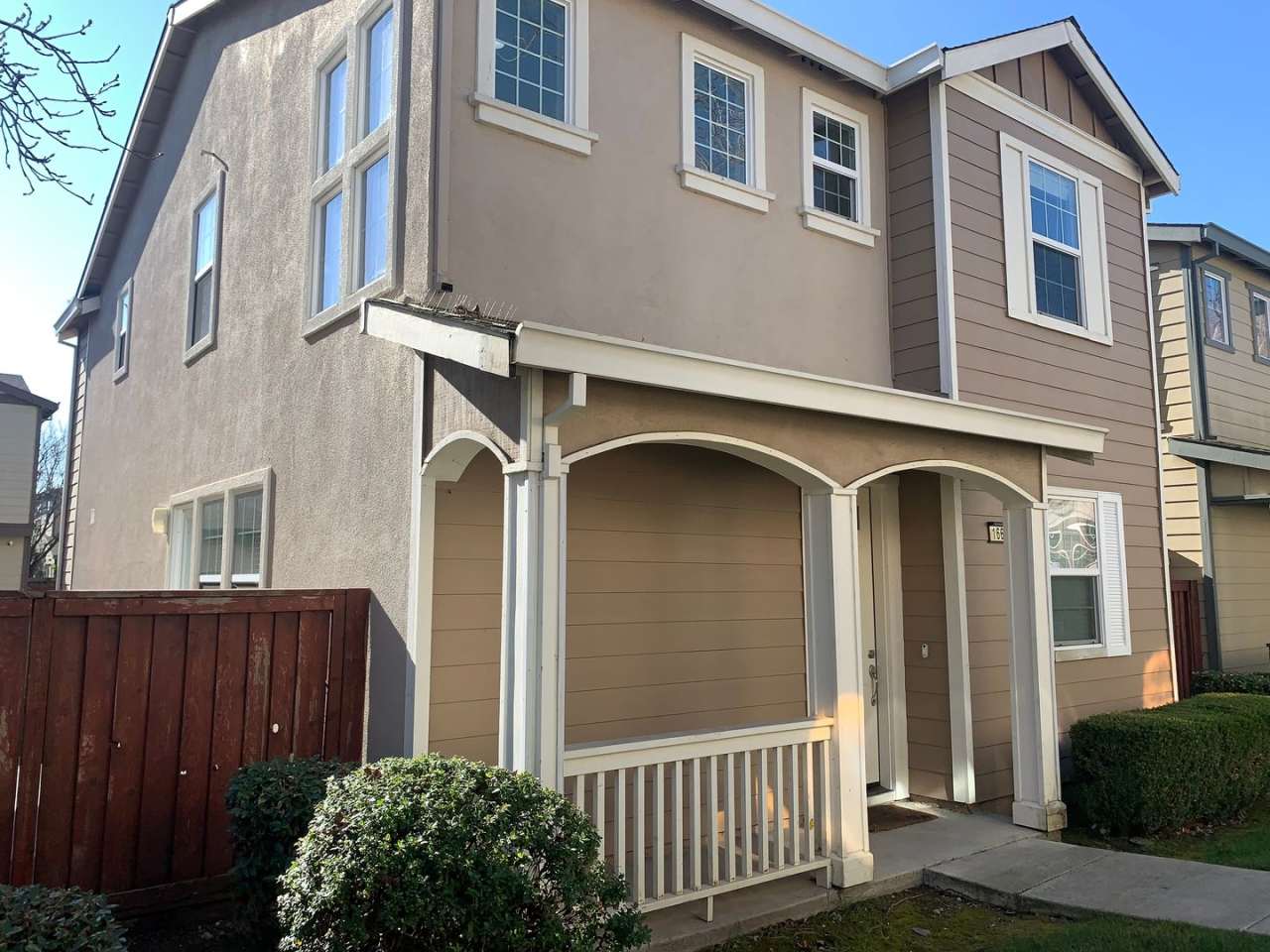 1661 Vicksburg Dr. - Community Pool