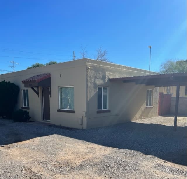 2229 North Columbus Boulevard #2