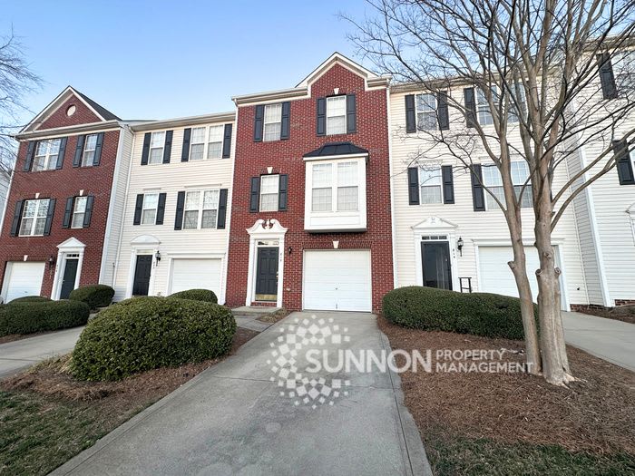 818 Tiger Lane
