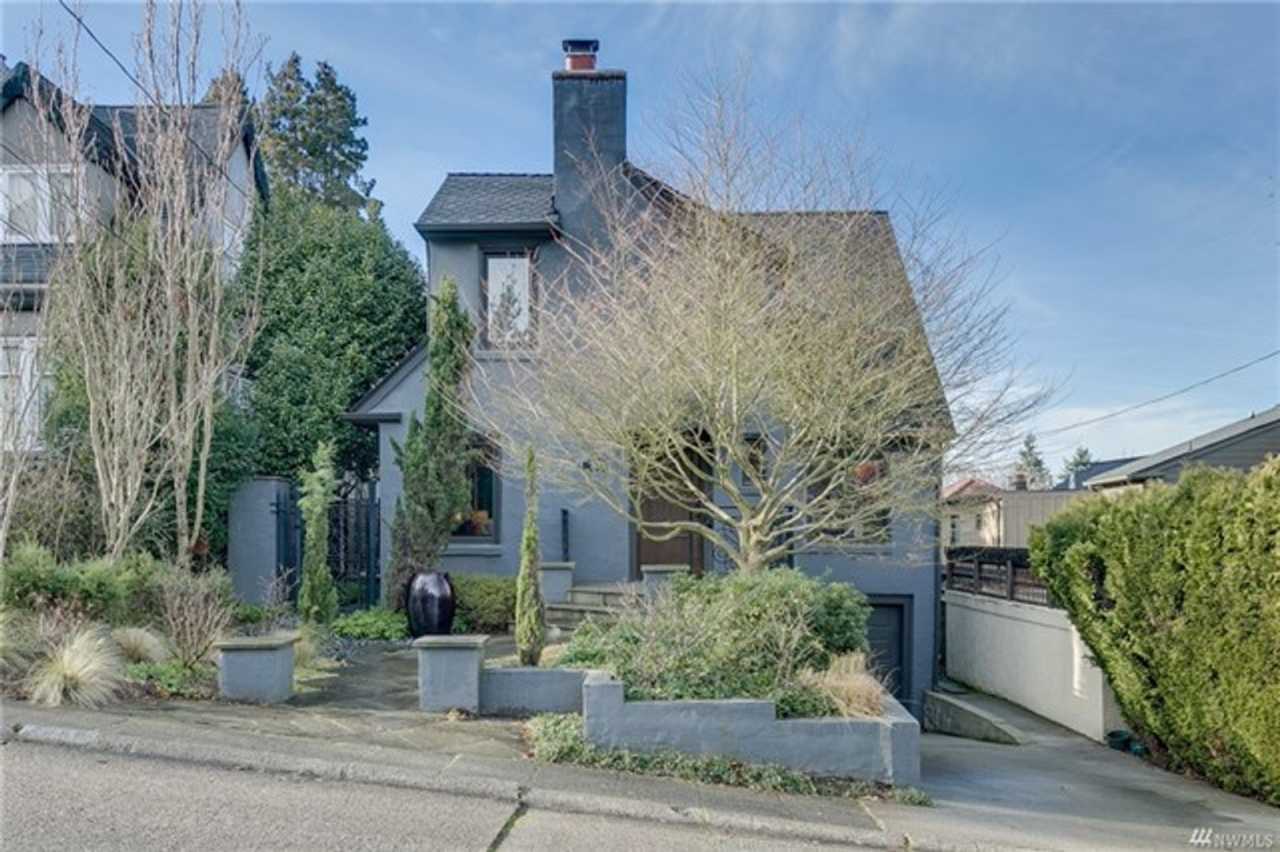 4bd/3ba Seattle Home