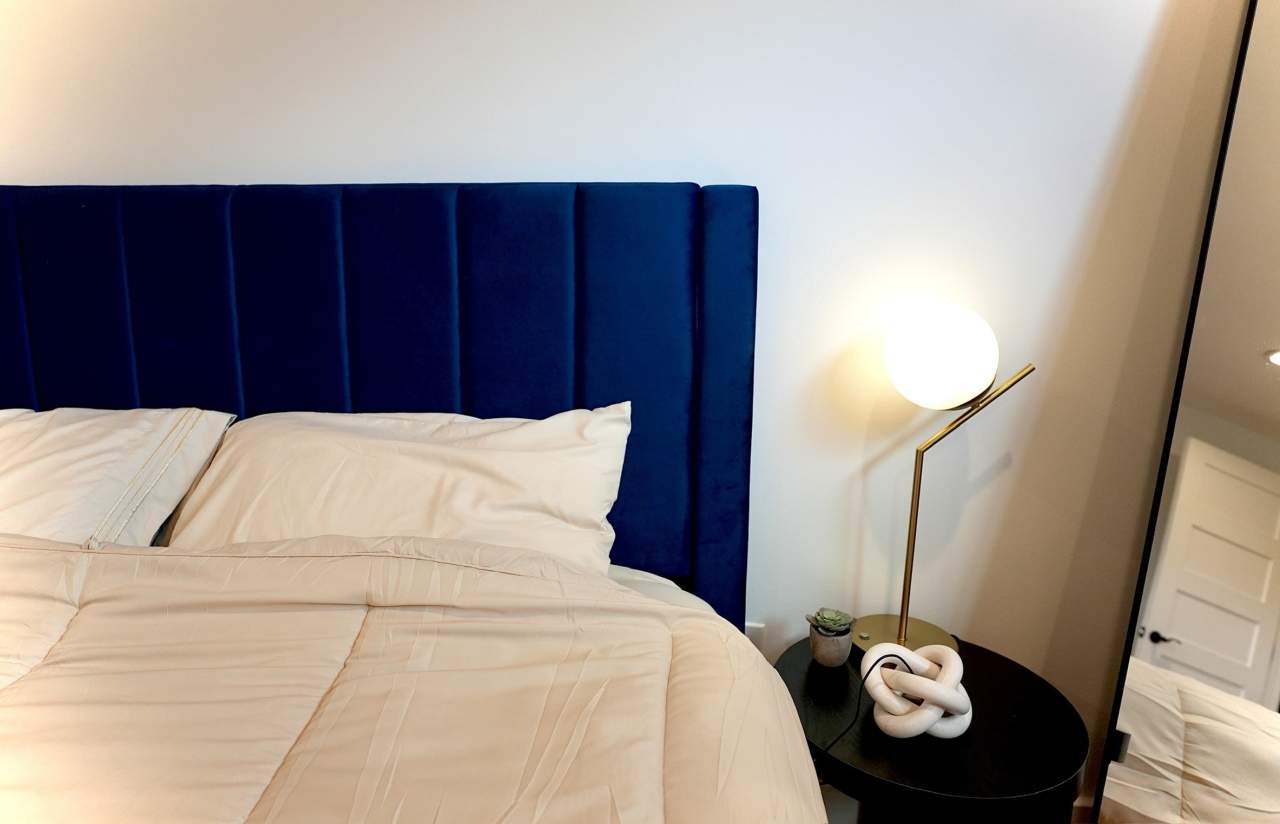 4284 South Normandie Lane