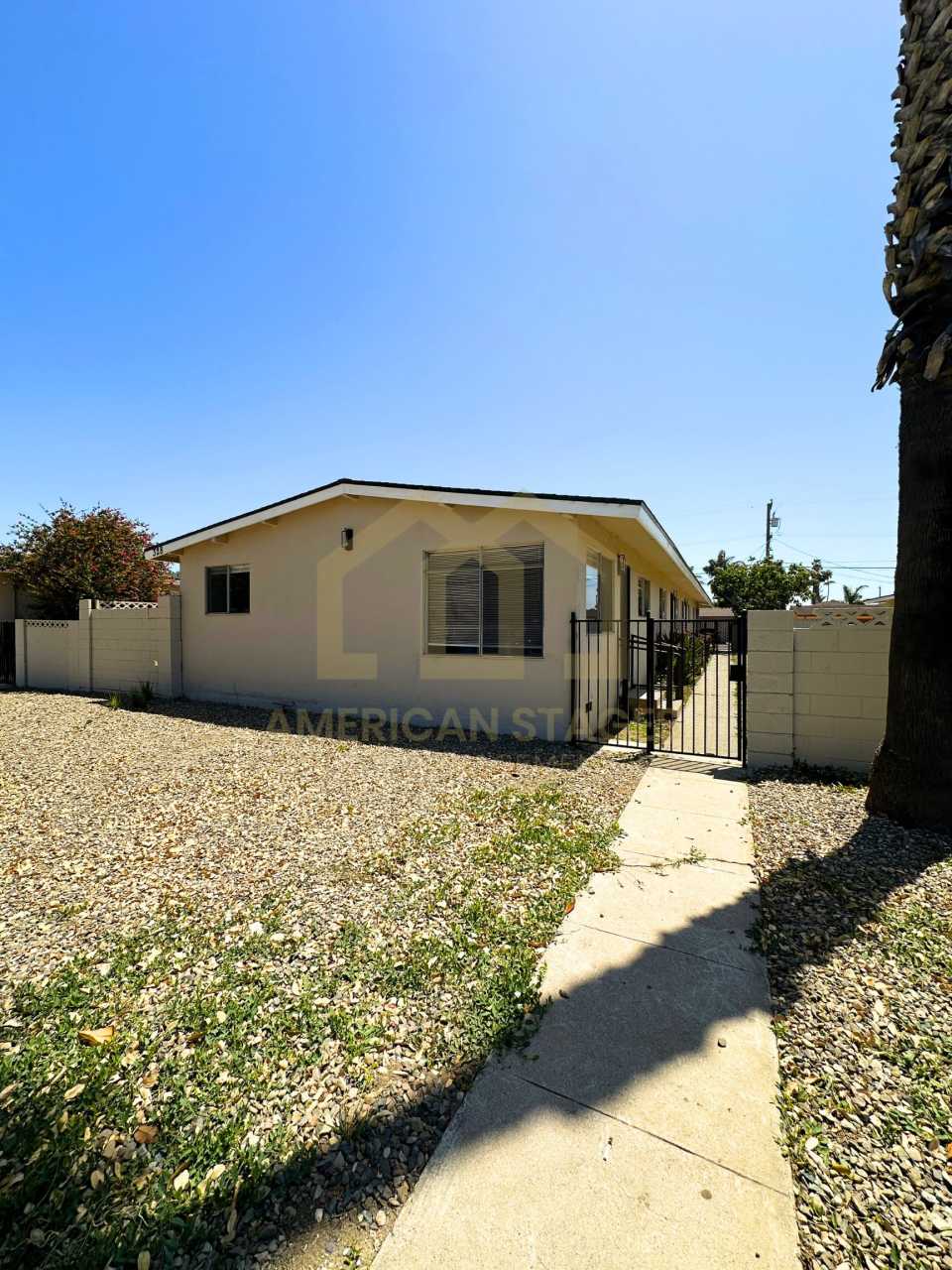 332 North L Street - D