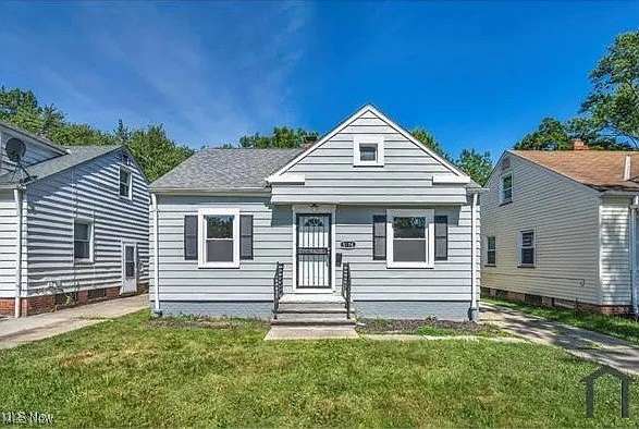 5574 Waterbury Avenue