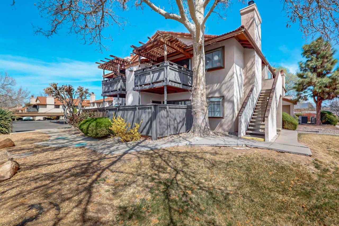 NE well located Two Bedroom Condo.