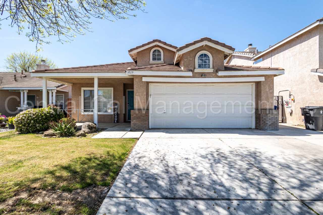 4 Bedroom/2 Bath Home with Solar in the Southwest - $2295 per month!