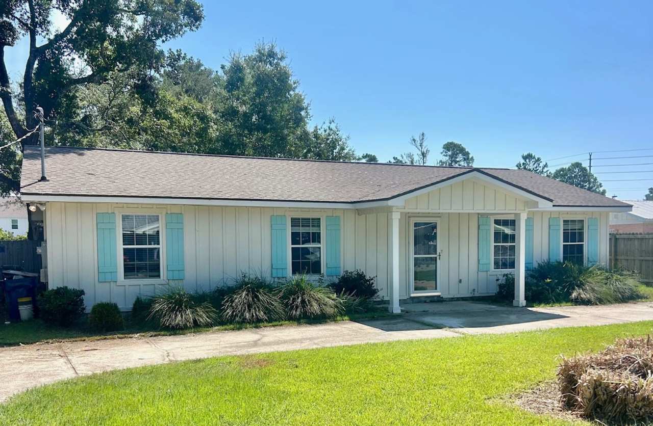 4808 Sherri Ln Orange Beach, AL 36561