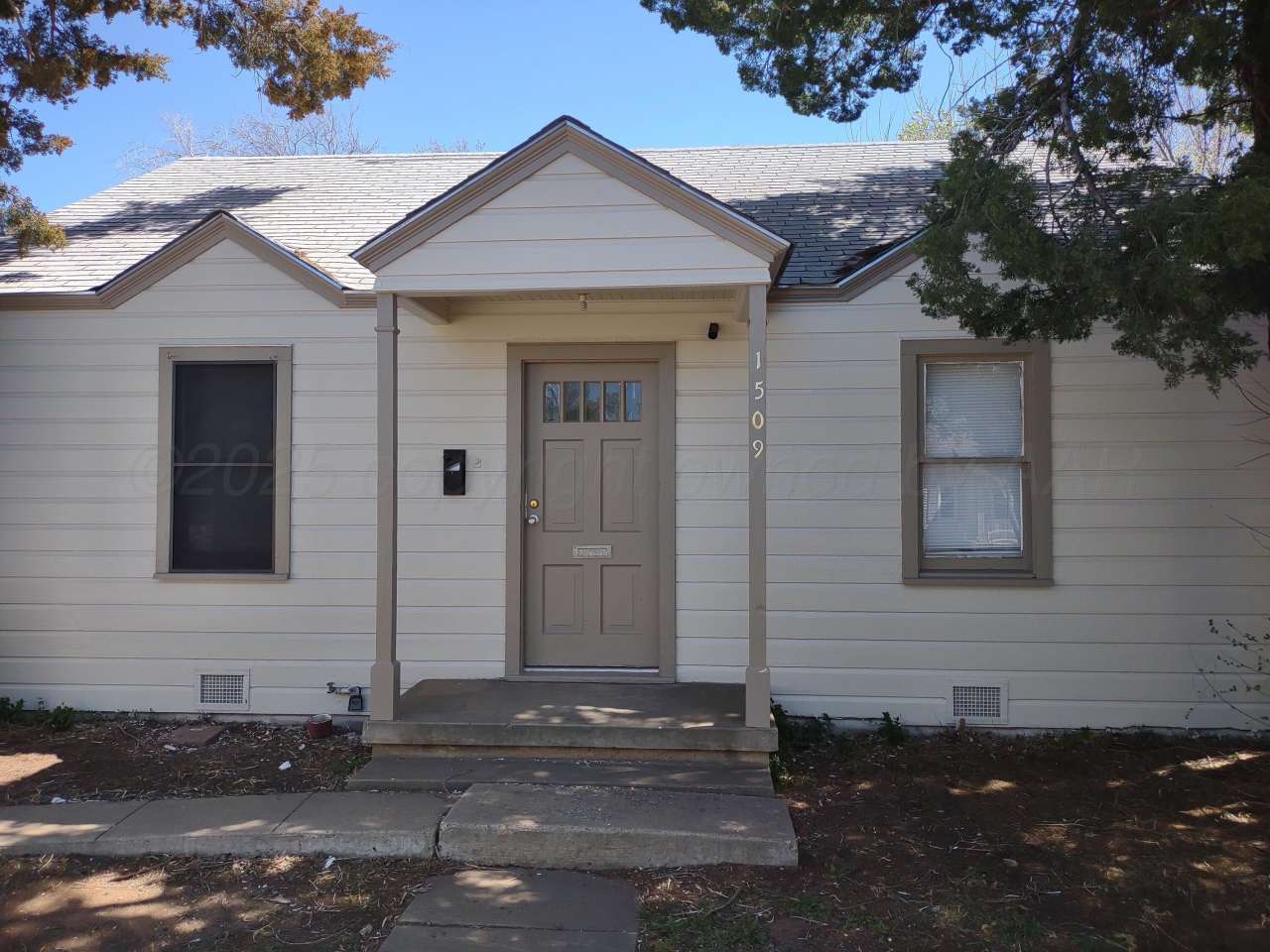 1509 S LIPSCOMB Street