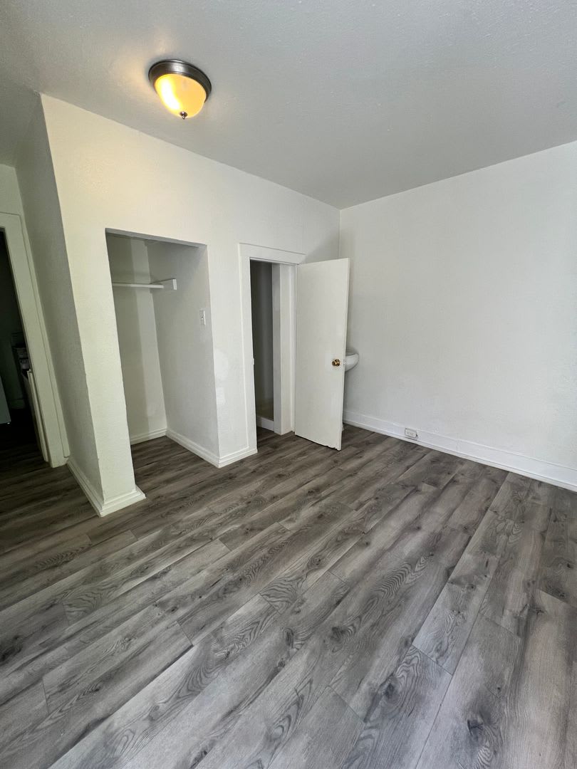 Cozy 1 Bed | 1 Bath Retreat — Available Now!