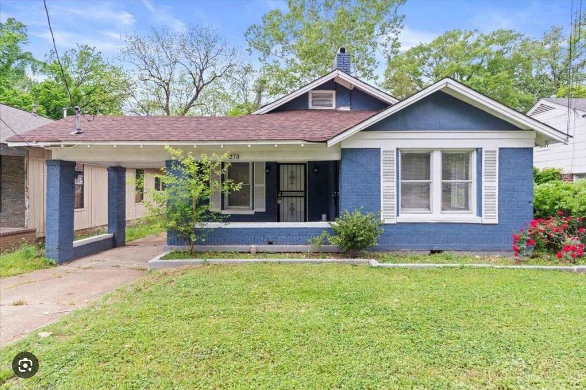 273 N Hollywood St