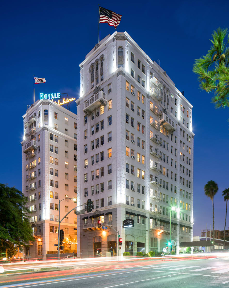 Wilshire Royale Apartments