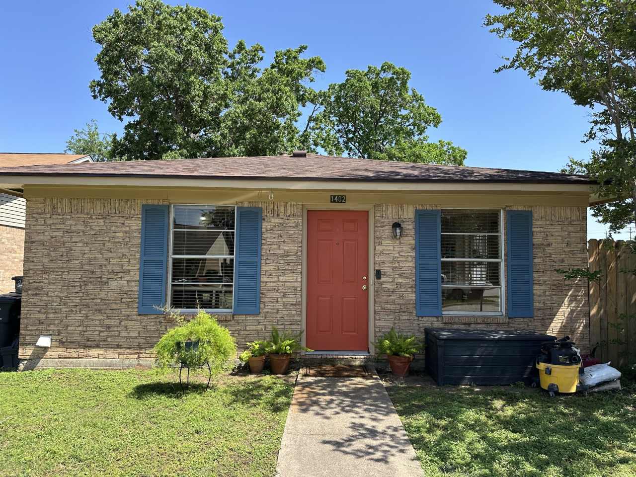 1402 Gramma Court
