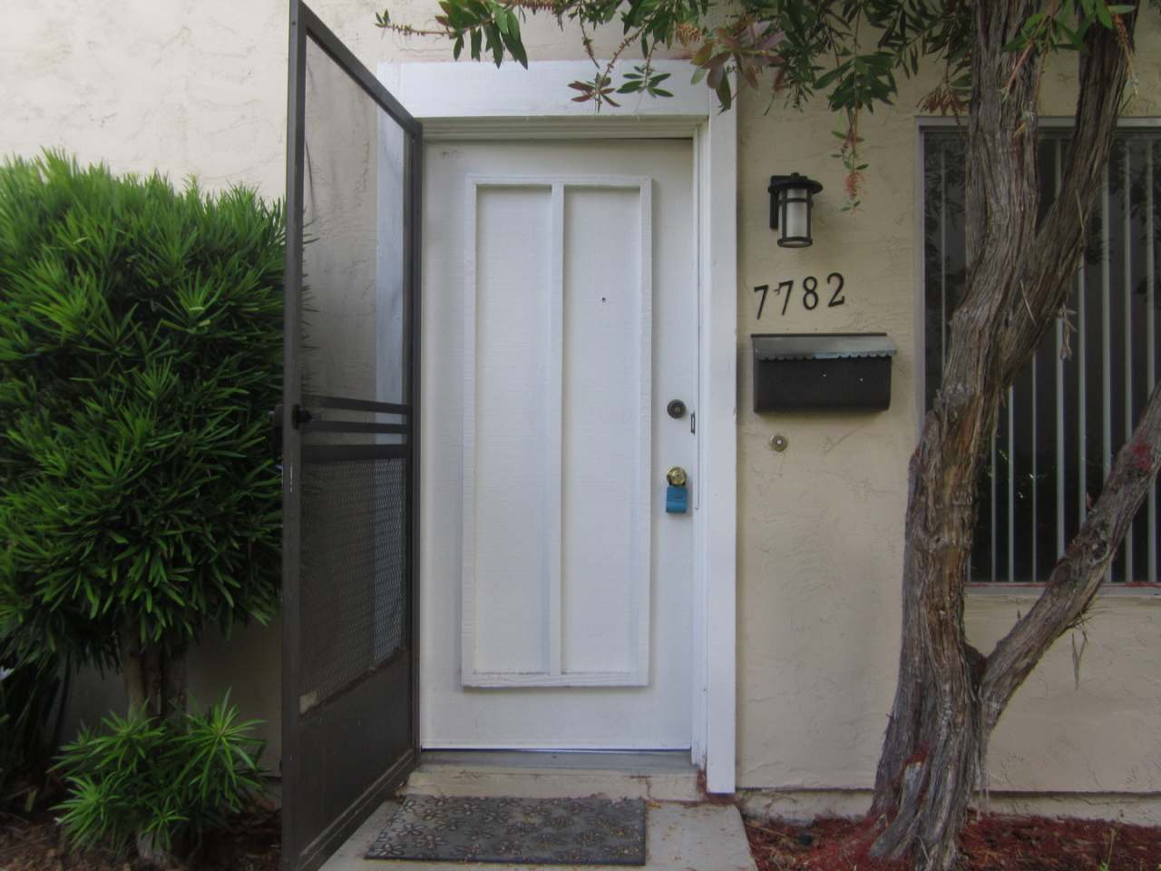 Move in Special! 7782 Camino Glorita- Availalble for Move-In