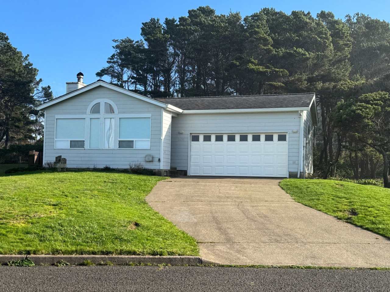 ***Coming Soon*** 3 Bedroom - Oceanview home in Newport!