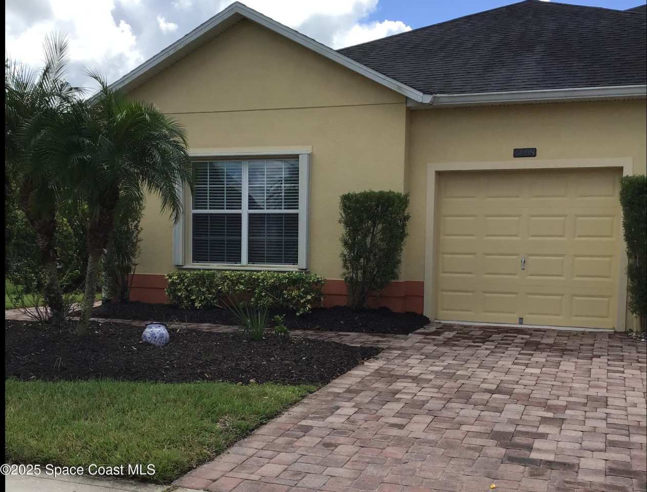 6008 Van Ness Drive E