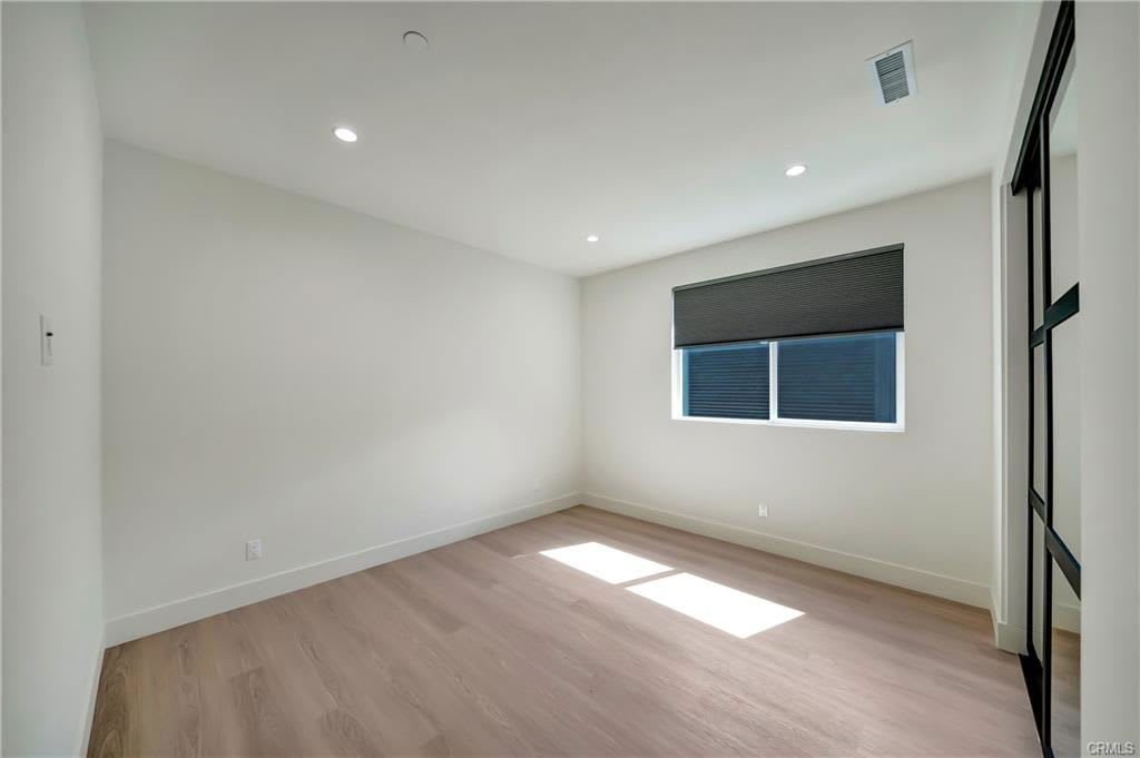 19145 Keswick Street