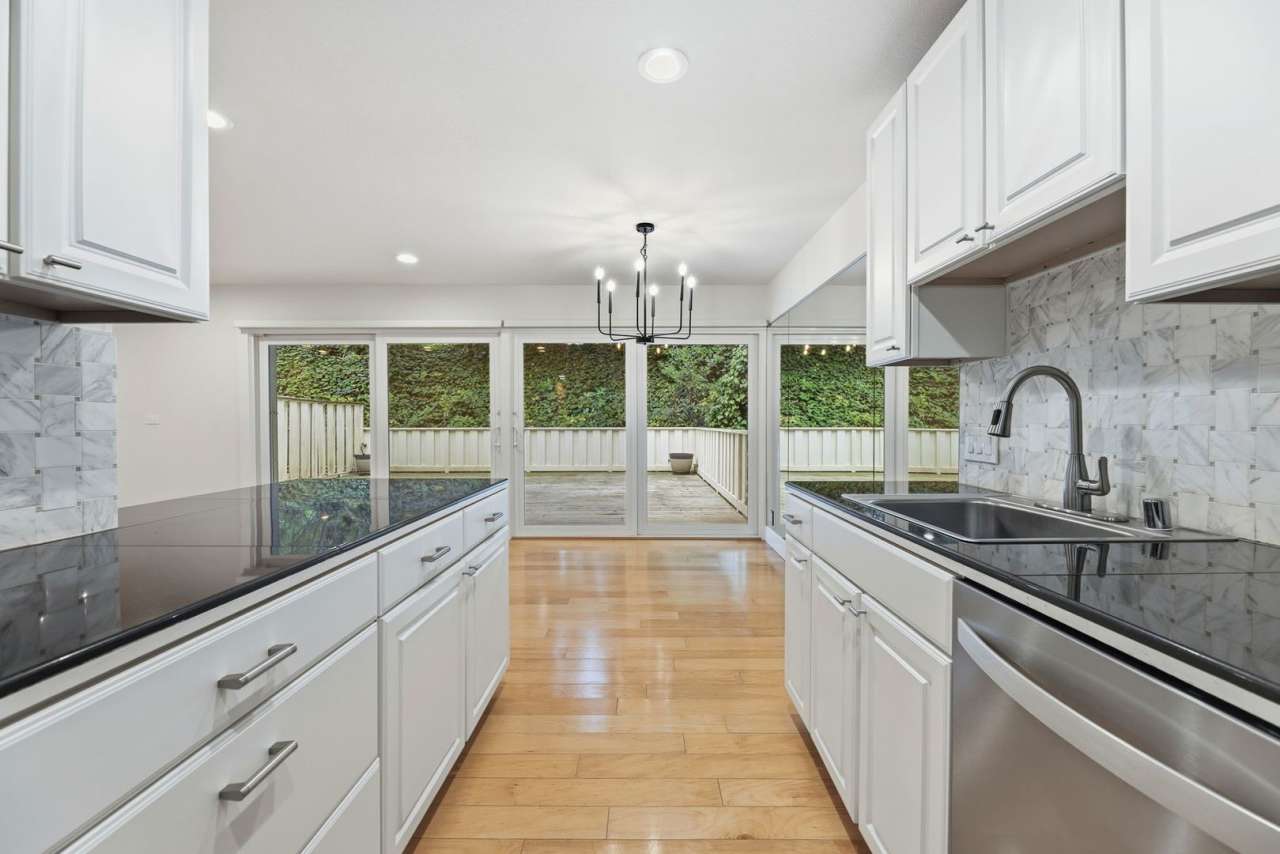 Elegantly Updated Apartment for Rent in Orinda