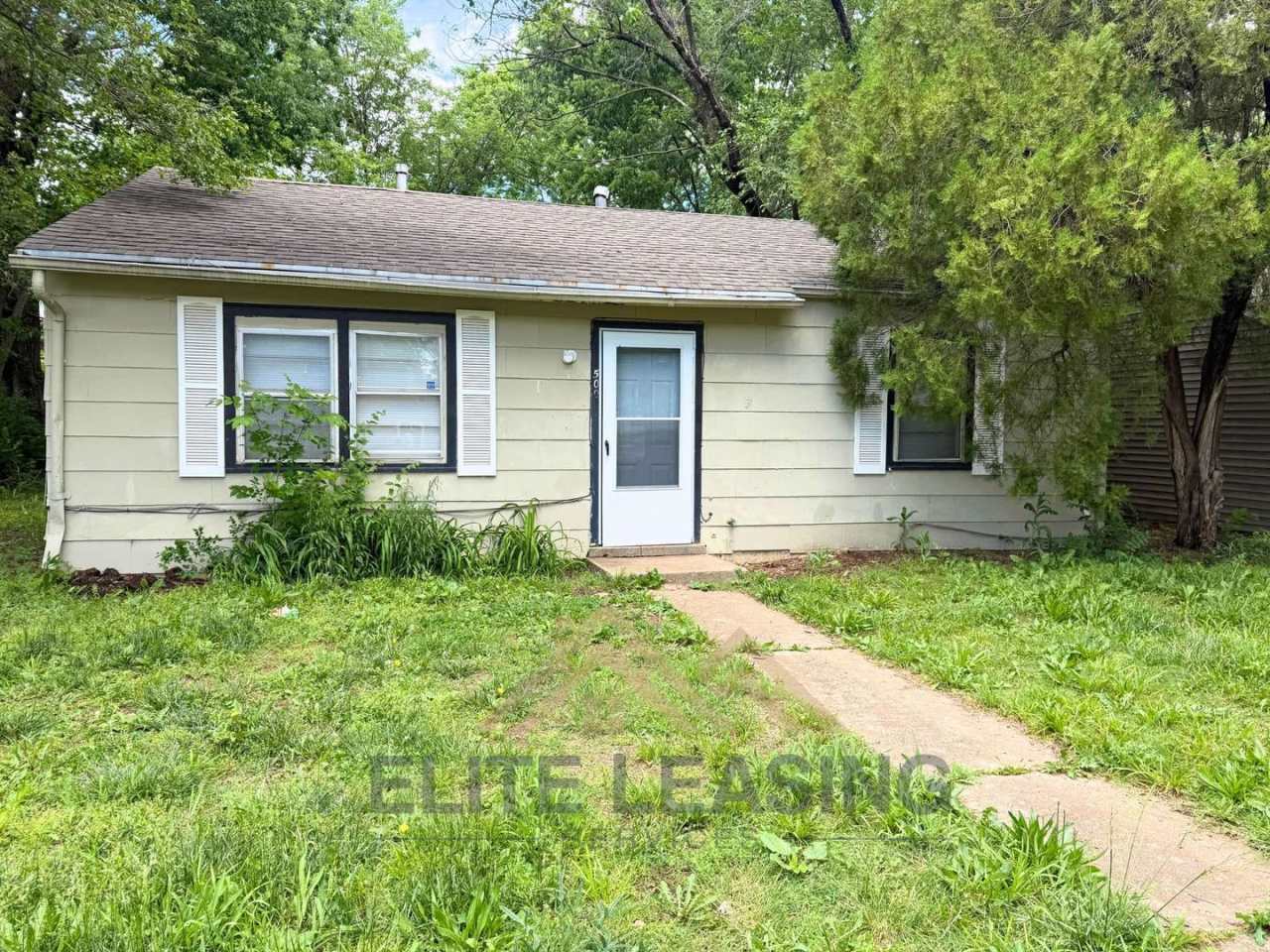 Charming 2-Bedroom Home