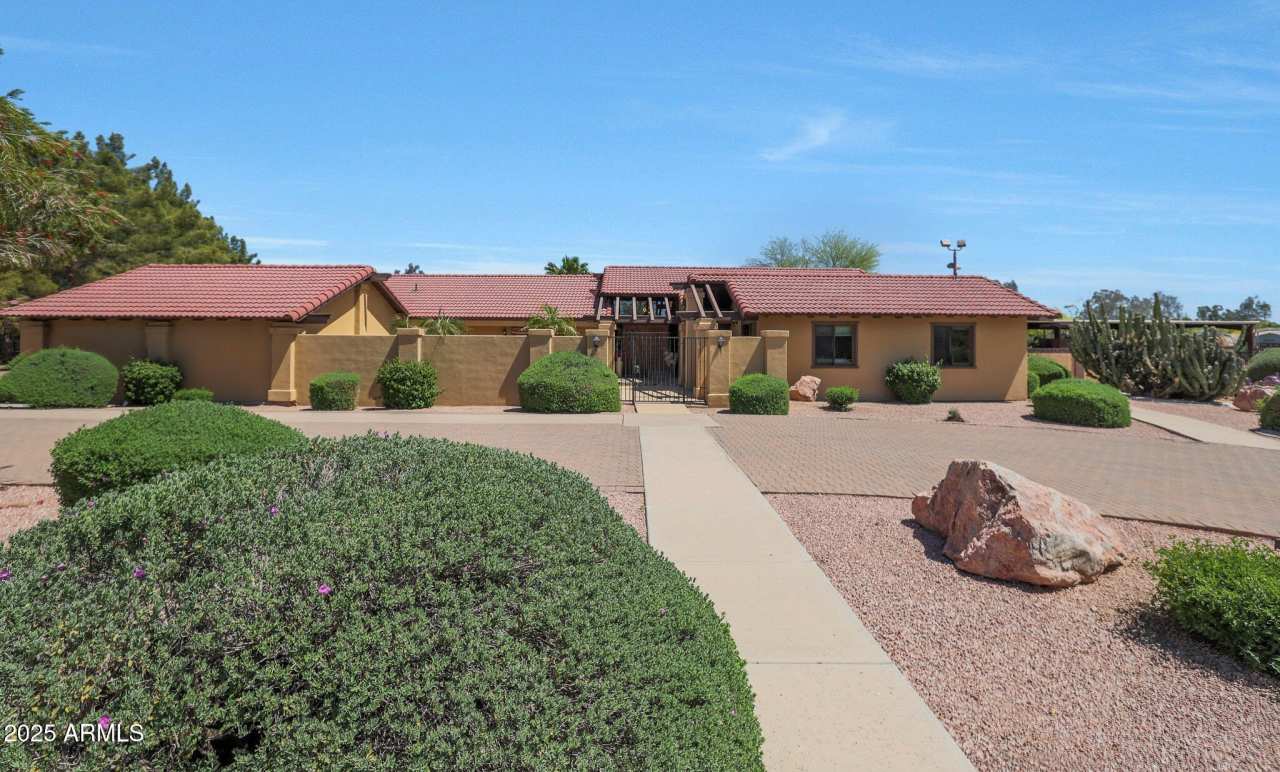 10825 N 85TH Place unit: 1