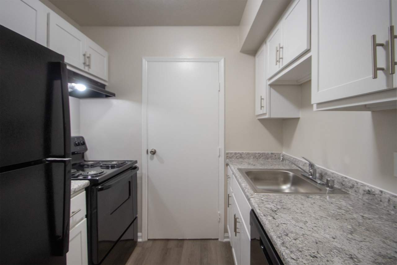 Montana Valley Apartments