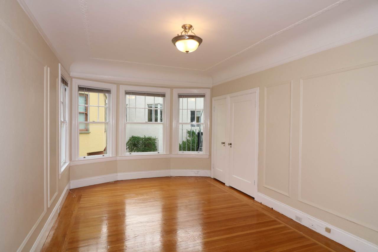 233 Cervantes Boulevard