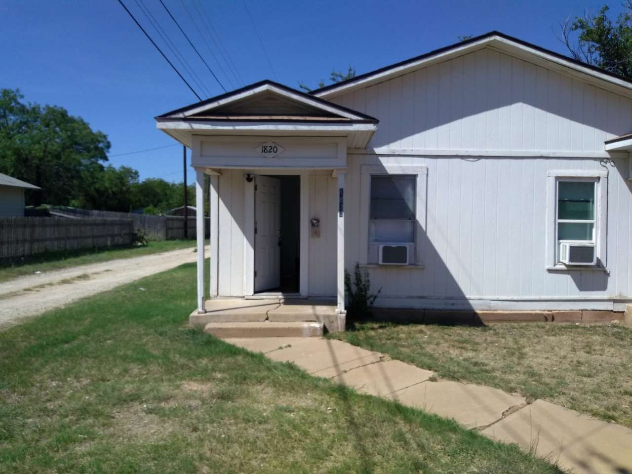 ONE BEDROOM HOME IN SOUTH ABILENE