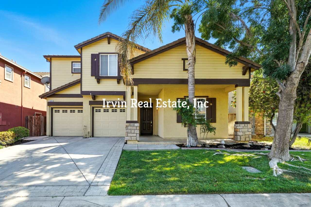 5 Bedroom and 3 Bathroom Home